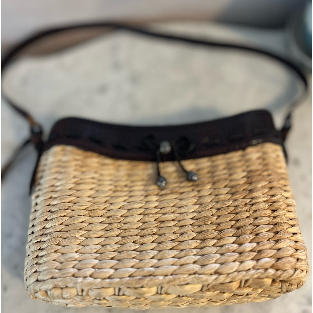 EUC Brighton Woven Straw Shoulder Bag with Paisley lining
